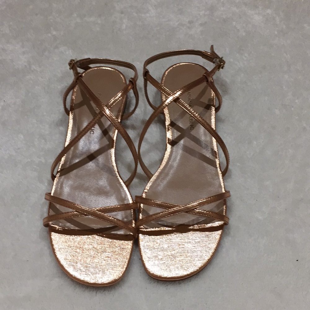 New Banana Republic sandals